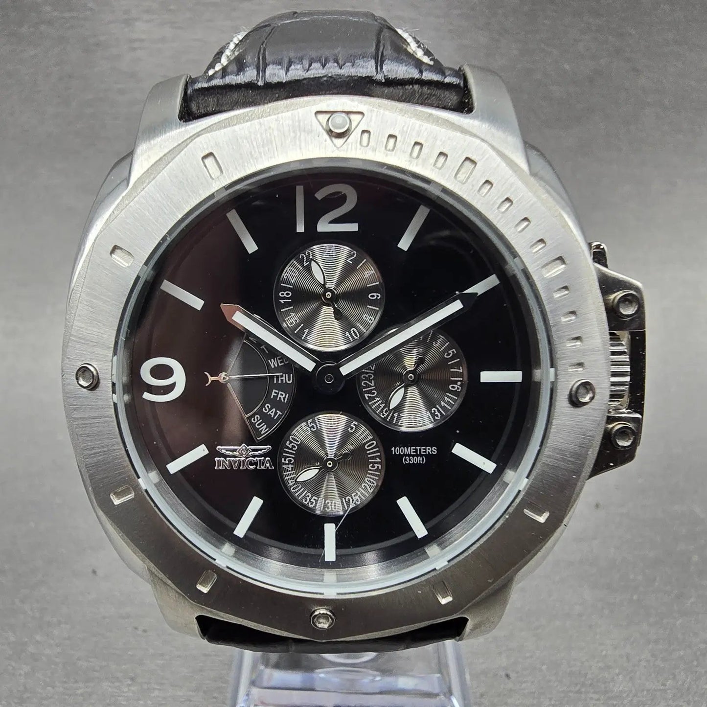 Invicta Dive Watch Men 45mm Black Dial Silver Tone Daydate 5774 New Battery0
