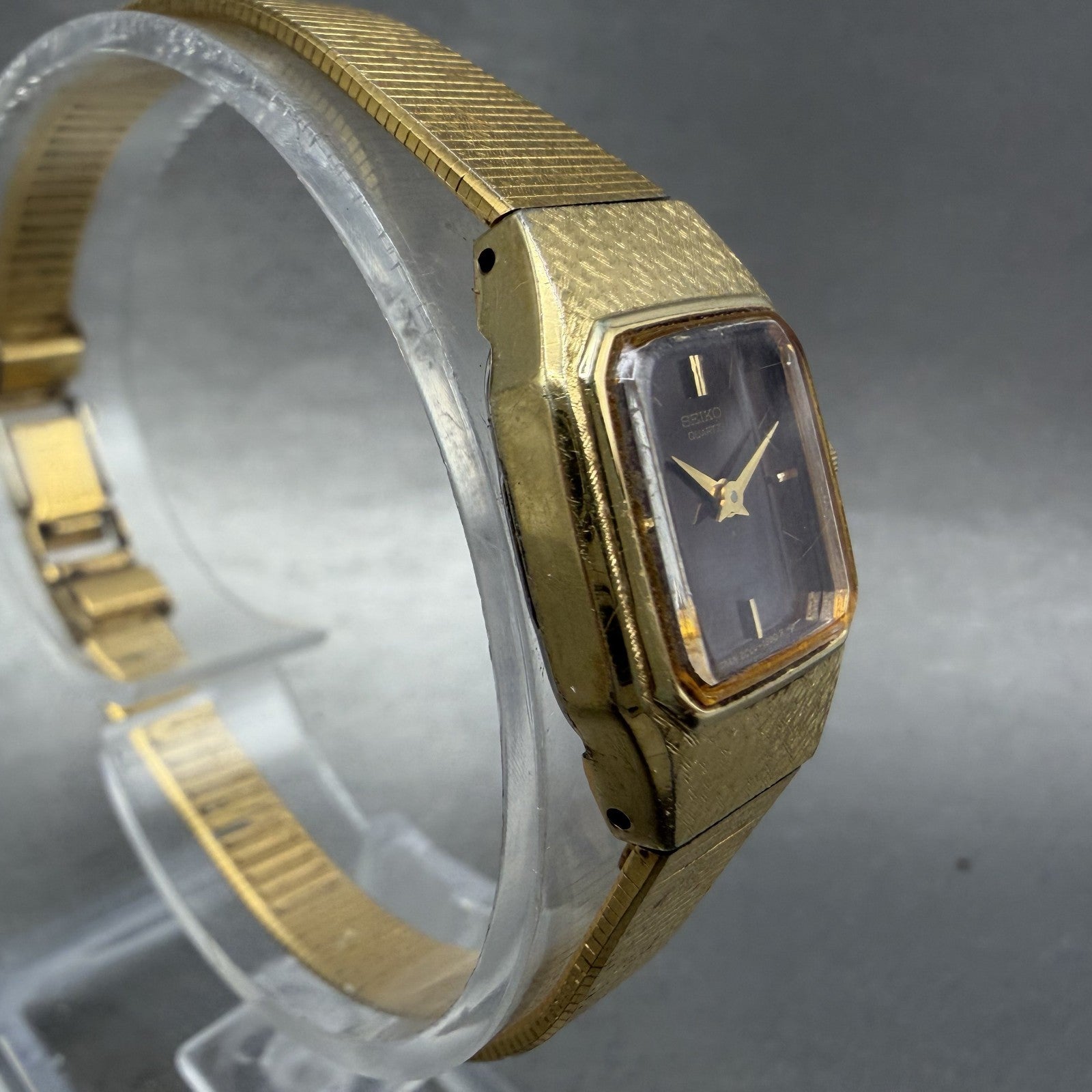 Seiko Watch Women 17mm Brown Dial Gold Tone Rectangle 2C20-5789 New Battery CBA3