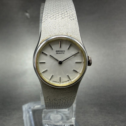 Seiko Watch Women 19mm Silver Dial Silver Tone Round 16-0079 New Battery JYYF60