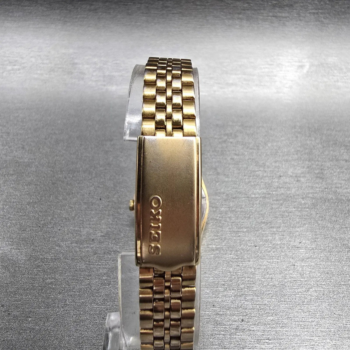 Seiko Watch Women 23mm Gold Dial Gold Tone Daydate Round 7N83-0011 New Battery7