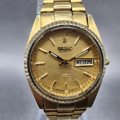 Seiko SQ Watch Women 24mm Gold Dial Gold Tone Daydate Round 3E230A69 New Batt1