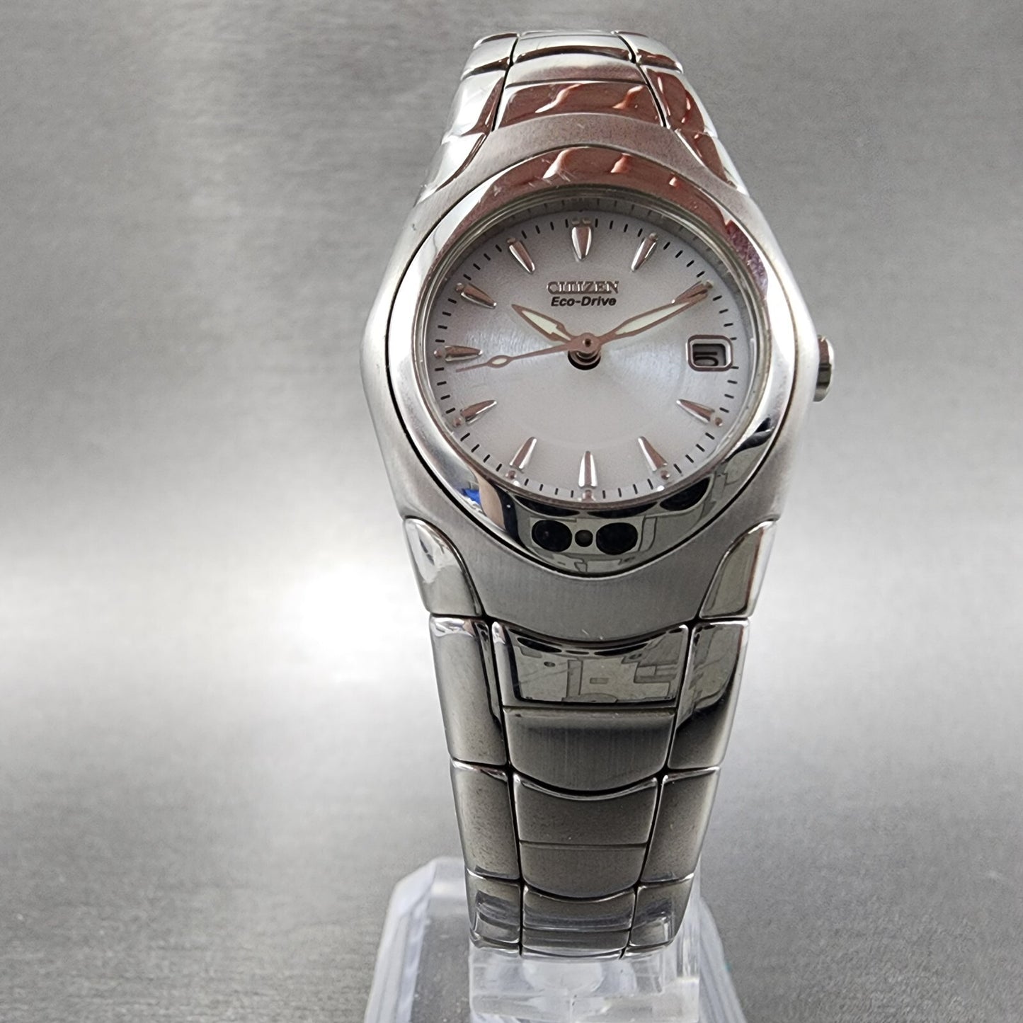 Citizen EcoDrive Watch Women 26mm White Dial Steel Date Round EW013051A Runs5