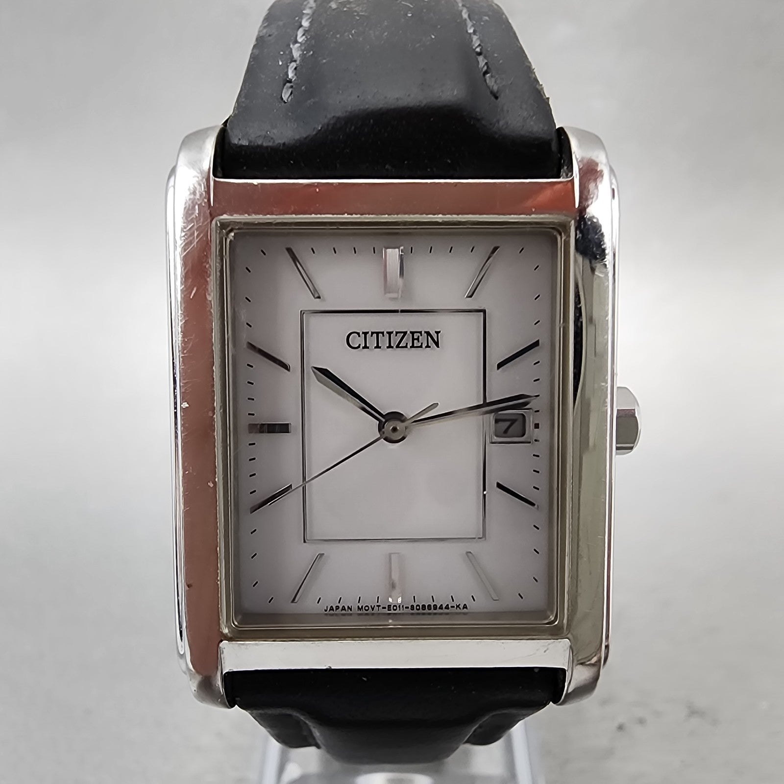 Citizen EcoDrive Tank Watch Men 26mm White Dial Silver Tone Date Rectangle Runs1