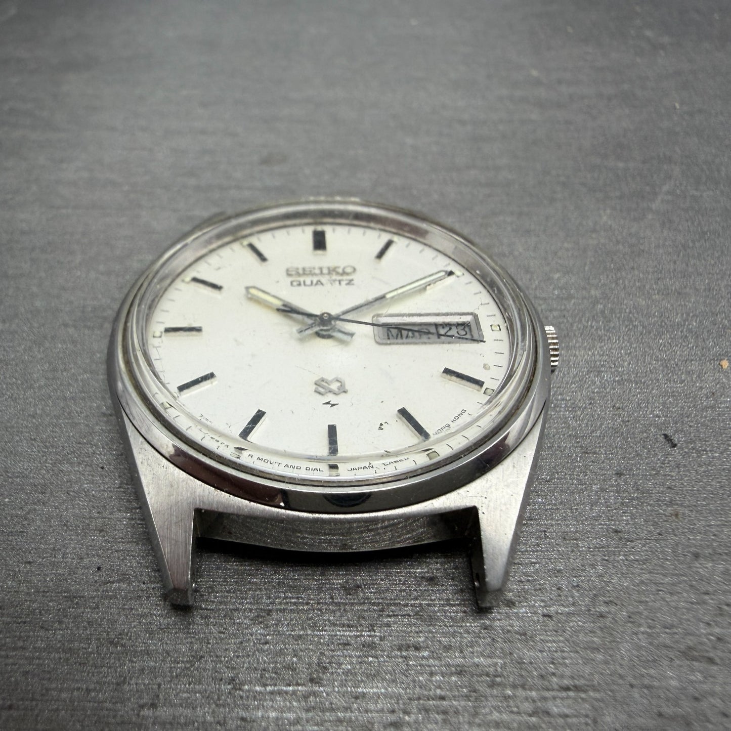 Seiko SQ Watch Men 35mm Silver Dial Silver Tone Daydate Round 7123-8429 PARTS3