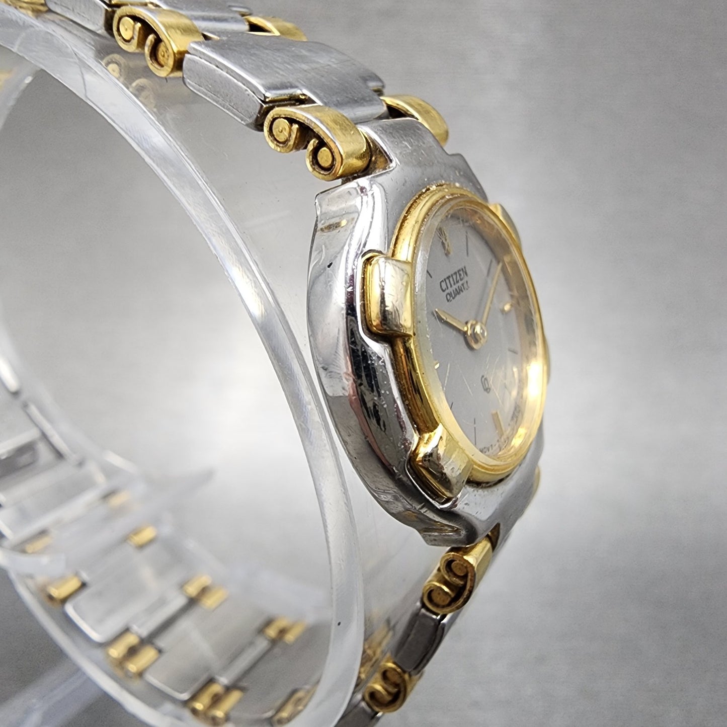 Citizen CQ Watch Women 20mm Silver Dial Two Tone Round 3220S05154 New Battery3