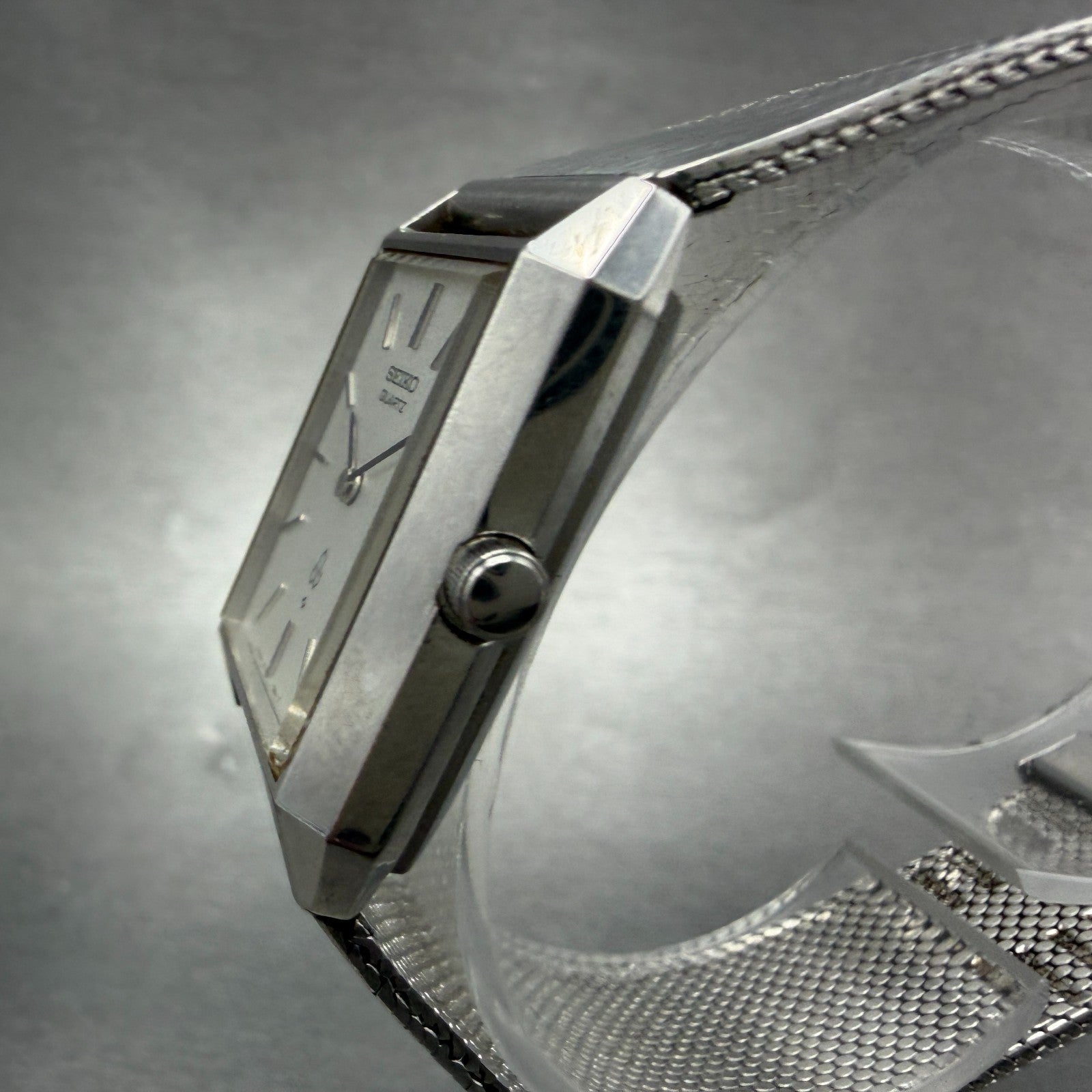 Seiko Tank Watch Women 23mm Silver Dial Silver Tone Rectangle 4130-5010 New Batt2