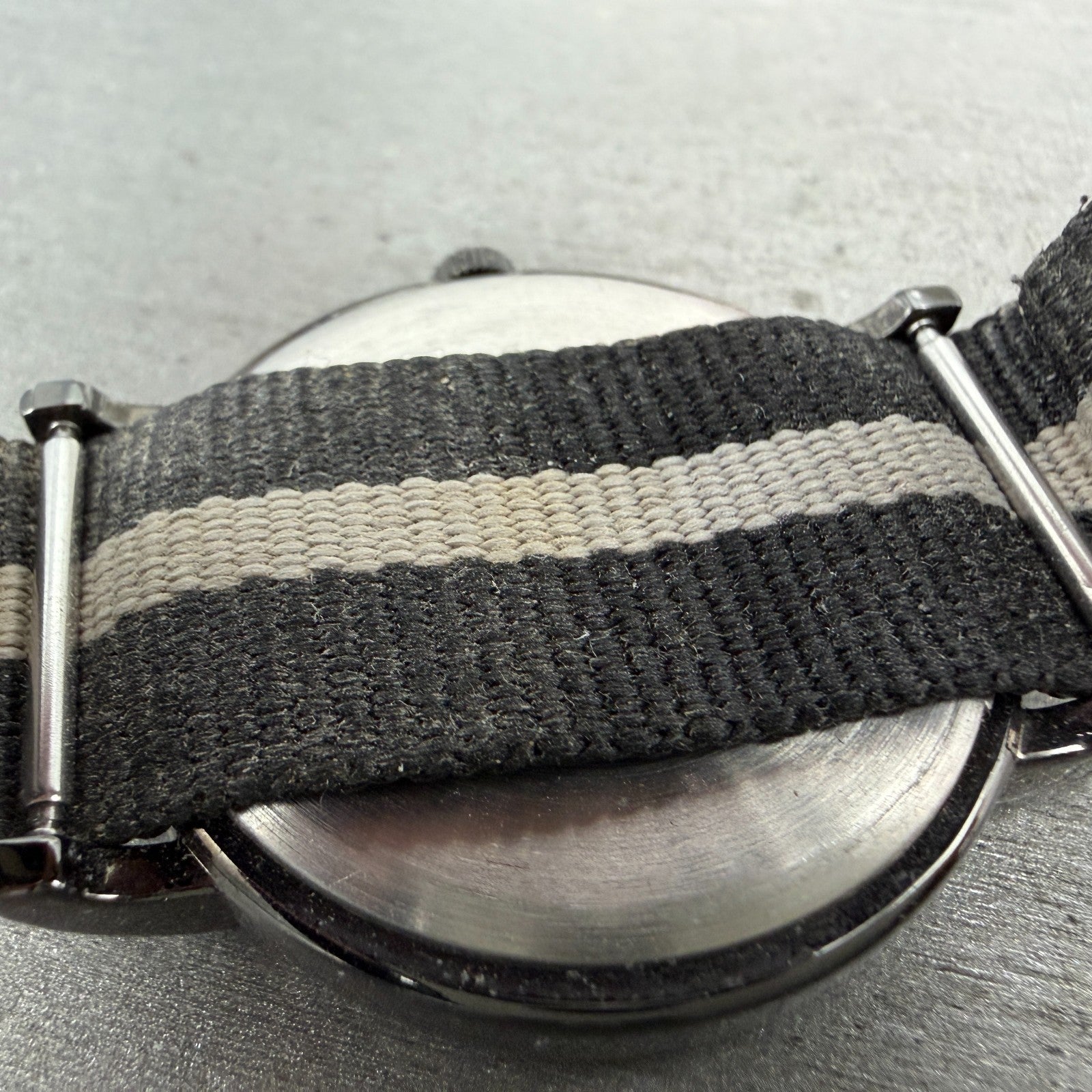 Timex Weekender Watch Men 38mm Black Dial Black Tone Round T2N889 New Battery9