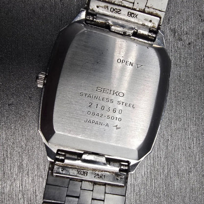 Seiko Watch Men 33mm Silver Dial Silver Tone Date Rectangle 0842-5010 New Batt10