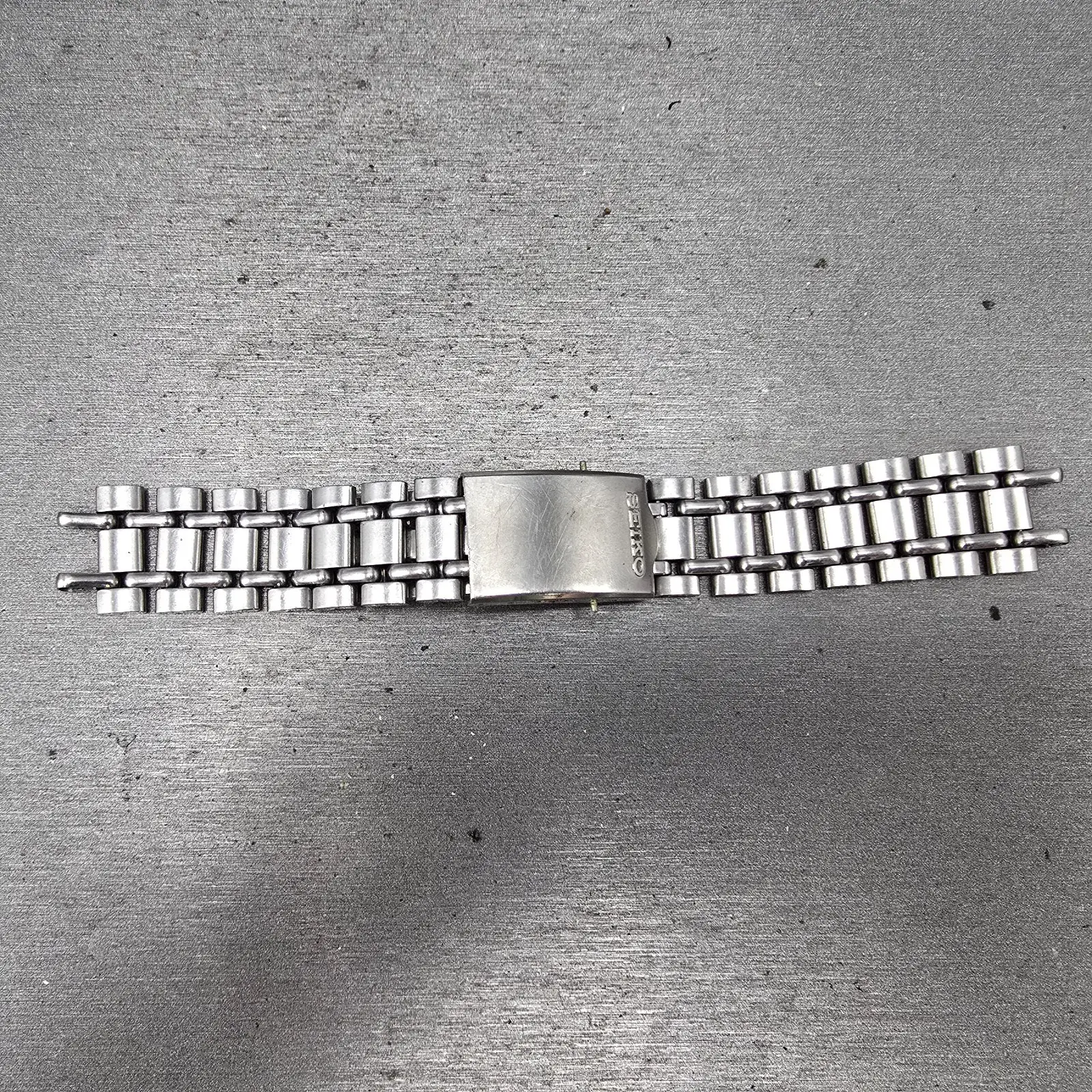 Seiko Bracelet 17mm Stainless Steel Silver Tone Tri Folding Clasp VTG Japan0