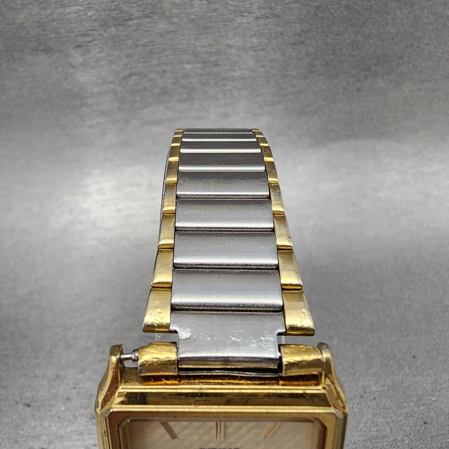 Seiko Tank Watch Men 27mm Champagne Dial Two Tone Rectangle 5e315a10 NewBattery4