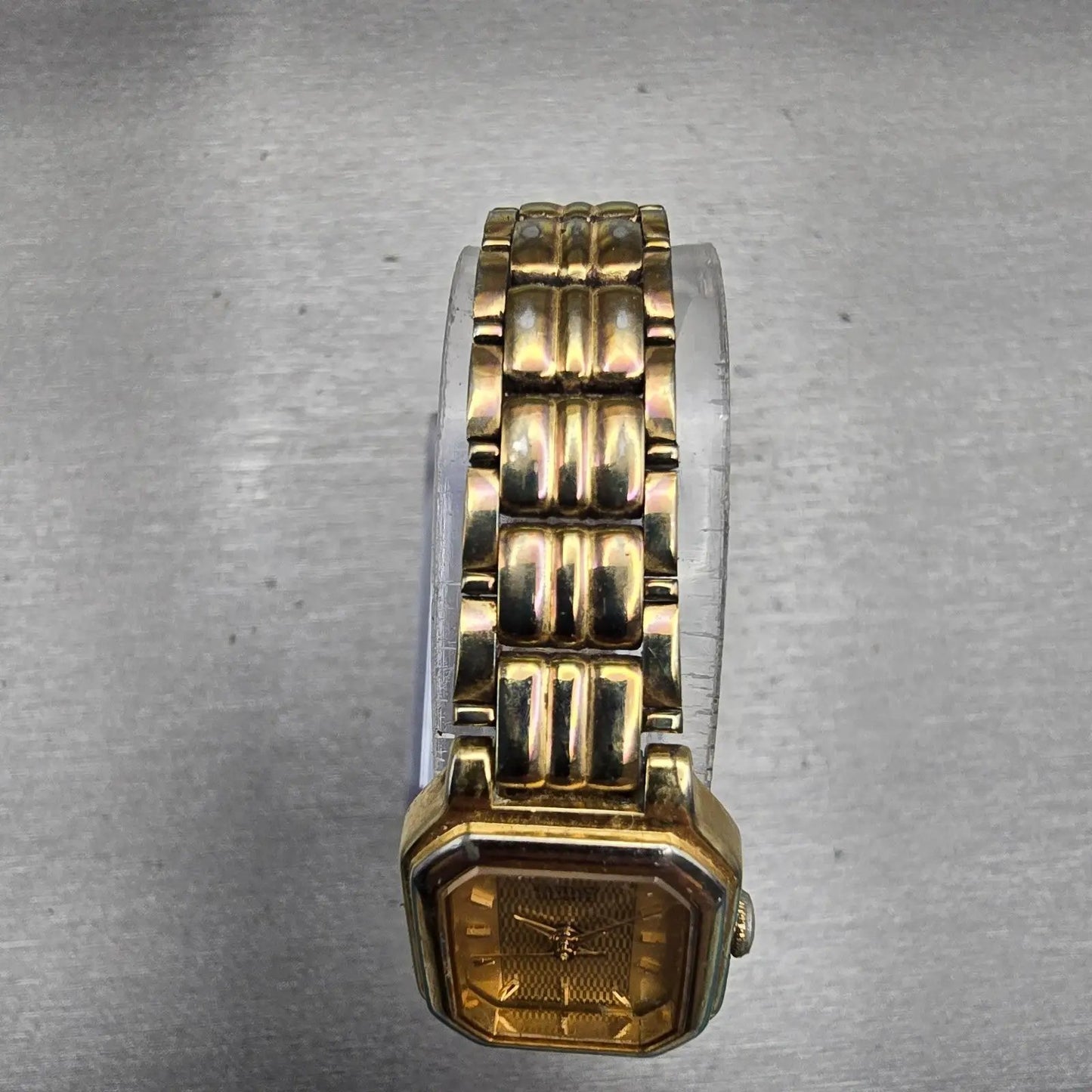 Seiko Watch Women 17mm Gold Dial Gold Tone Rectangle V401-5250 New Battery VTG4