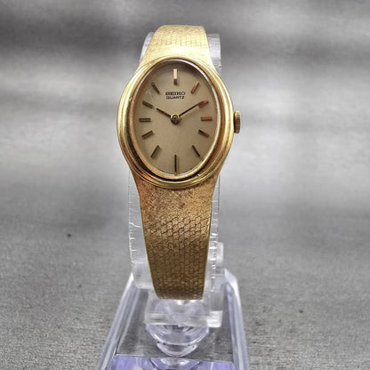 Seiko Watch Women 18mm Champagne Dial Gold Tone Oval 1400-5089 New Battery VTG5