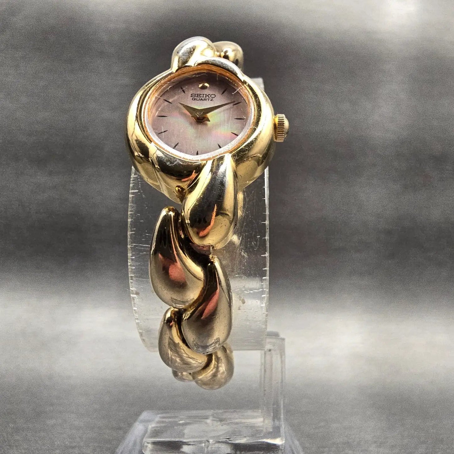 Seiko Watch Women 16mm MOP Dial Gold Tone Oval 1F20-5K59 New Battery Vintage5