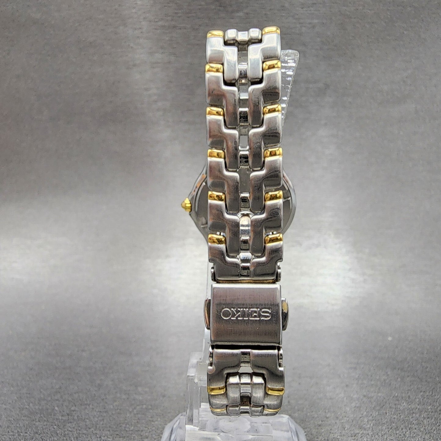 Seiko Watch Women 26mm Silver Dial Two Tone Date 7n820599 New Battery7