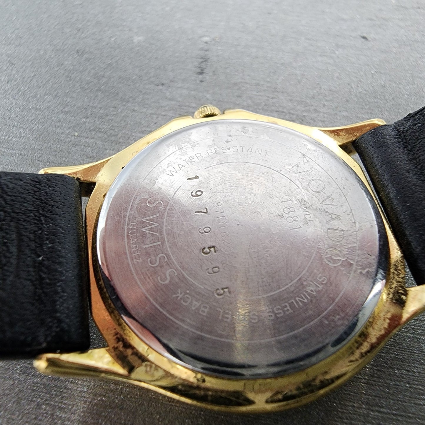 Movado Muesum Watch Women 28mm Black Dial Gold Tone Round 87D1823 New Battery9
