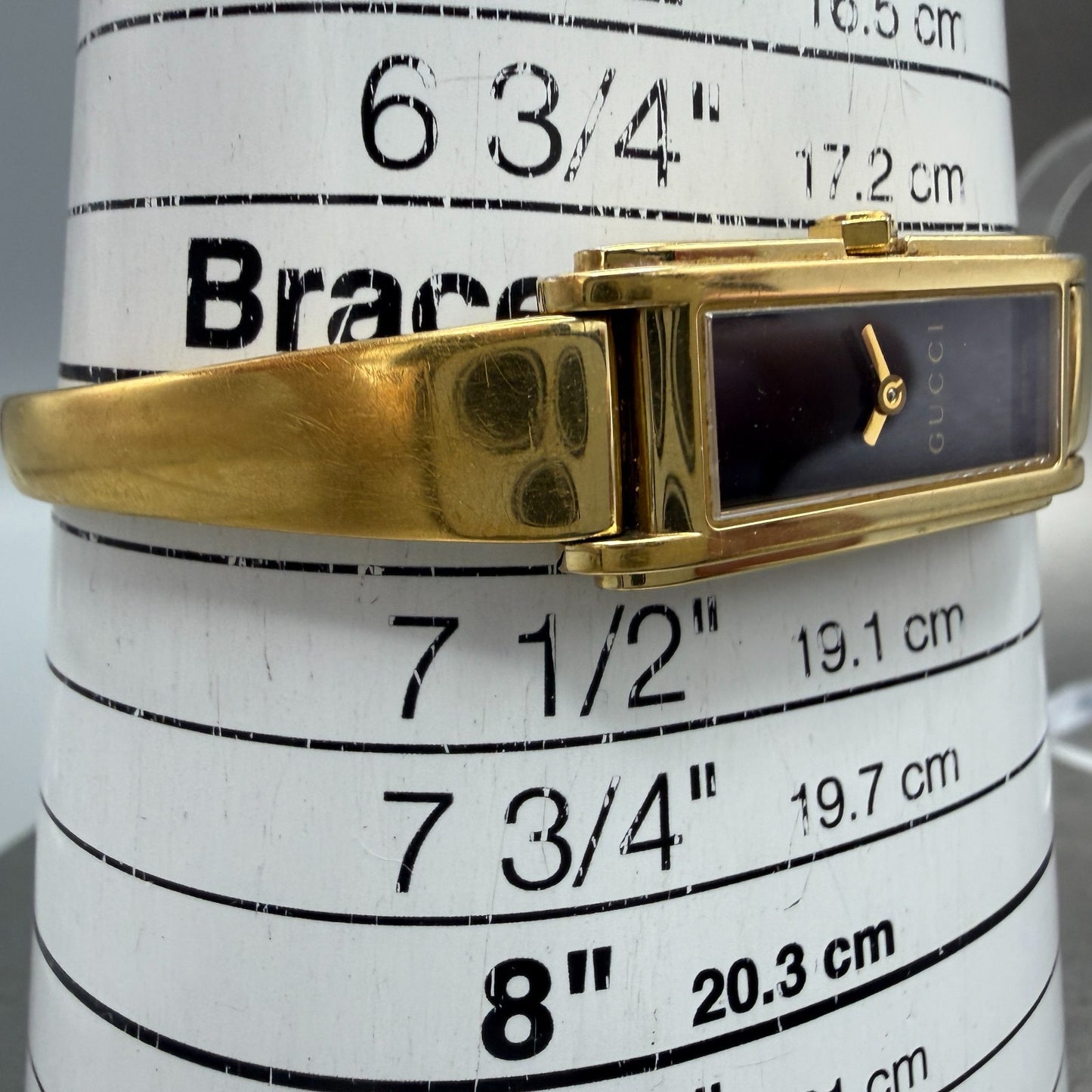Gucci Tank Watch Women 14mm Black Dial Gold Tone Rectangle 109 New Battery10