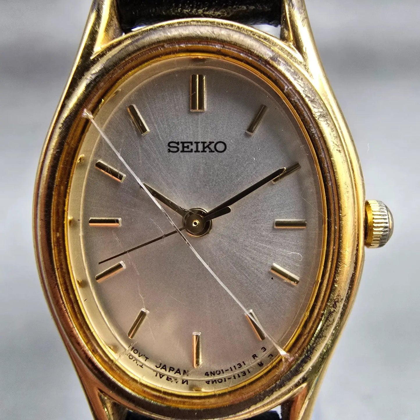 Seiko Watch Women 20mm Silver Dial Gold Tone Oval 4N01-5060 New Battery VTG A1