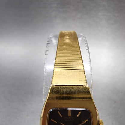 Seiko Watch Women 16mm Black Dial Gold Tone 2c205559 New Battery4