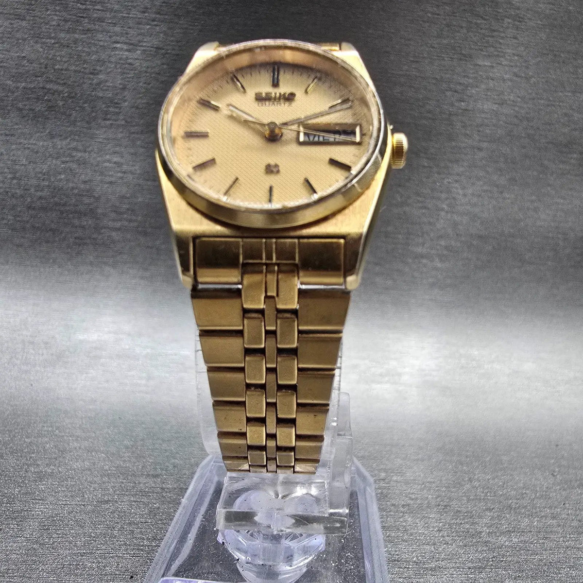 Seiko SQ Watch Women 23mm Gold Dial Gold Tone Daydate Round 2A23-0029 New Batt5