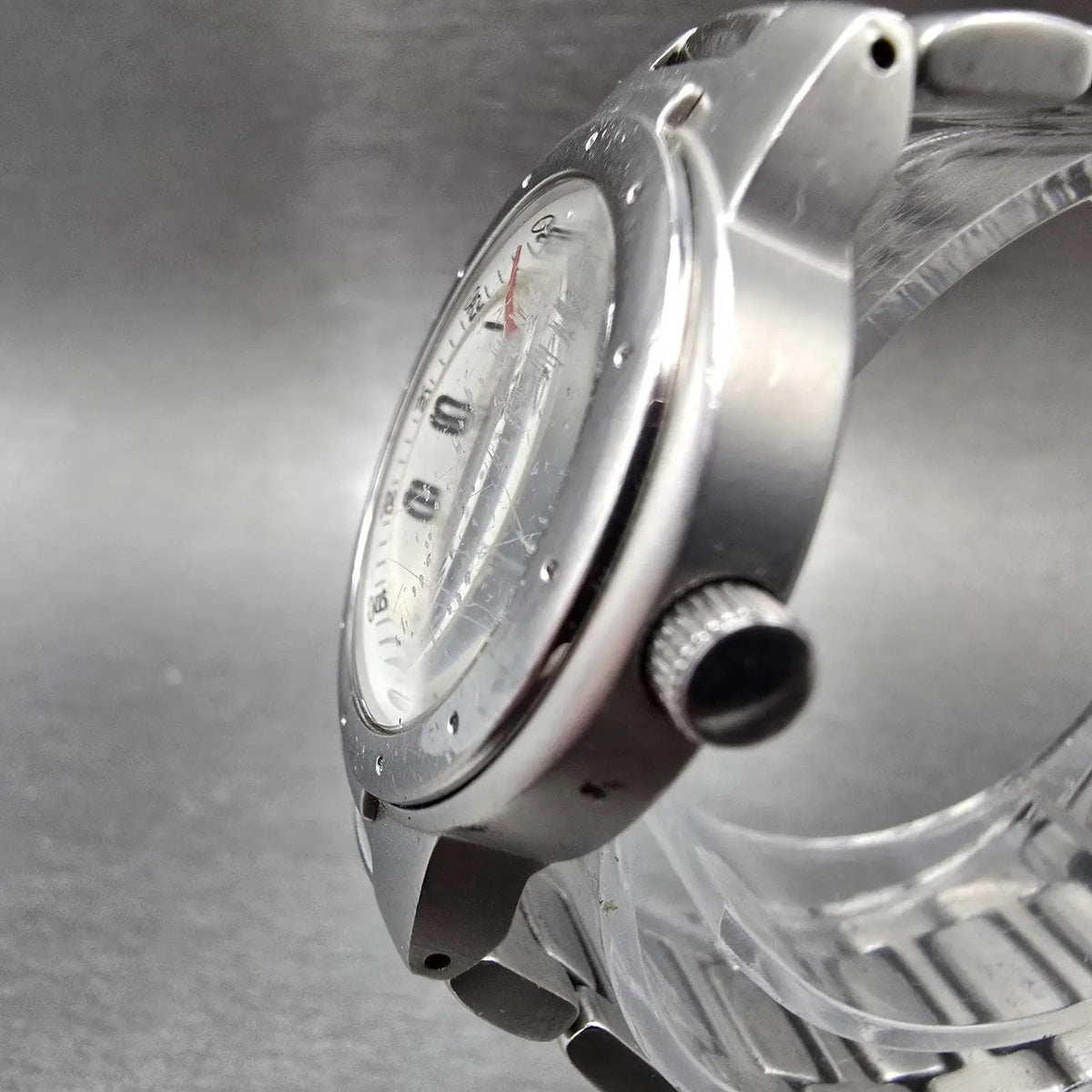 Victorinox Swiss Army Valiant Watch Women 32mm White Dial Silver Tone Date PARTS3