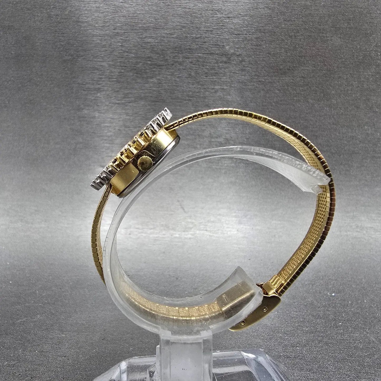 Armitron Deauville Diamond Watch Women 15mm Gold Dial Gold Sapphire Oval NewBatt6