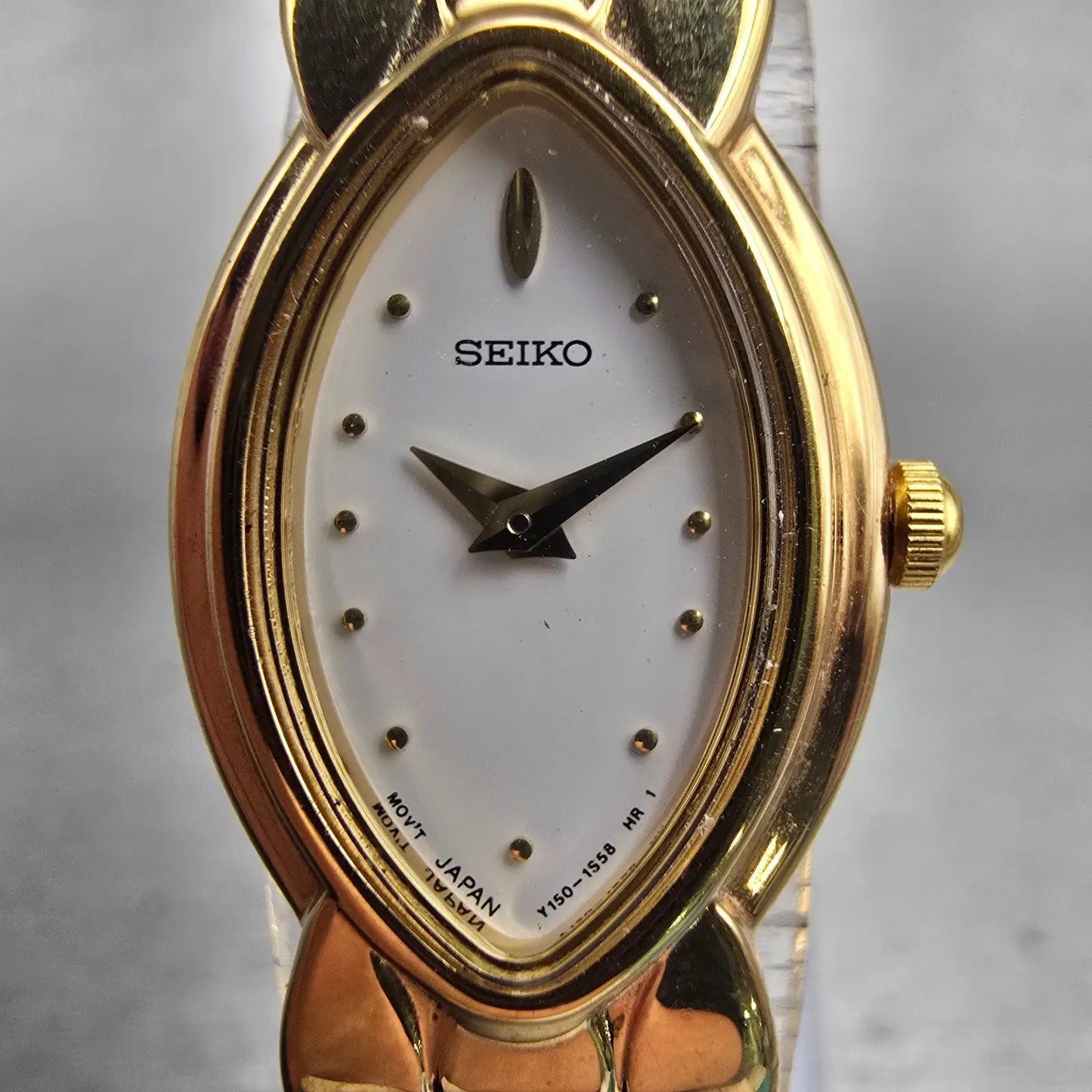 Seiko Watch Women 16mm White Dial Gold Tone Oval Y150-5P00 New Battery Vintage1