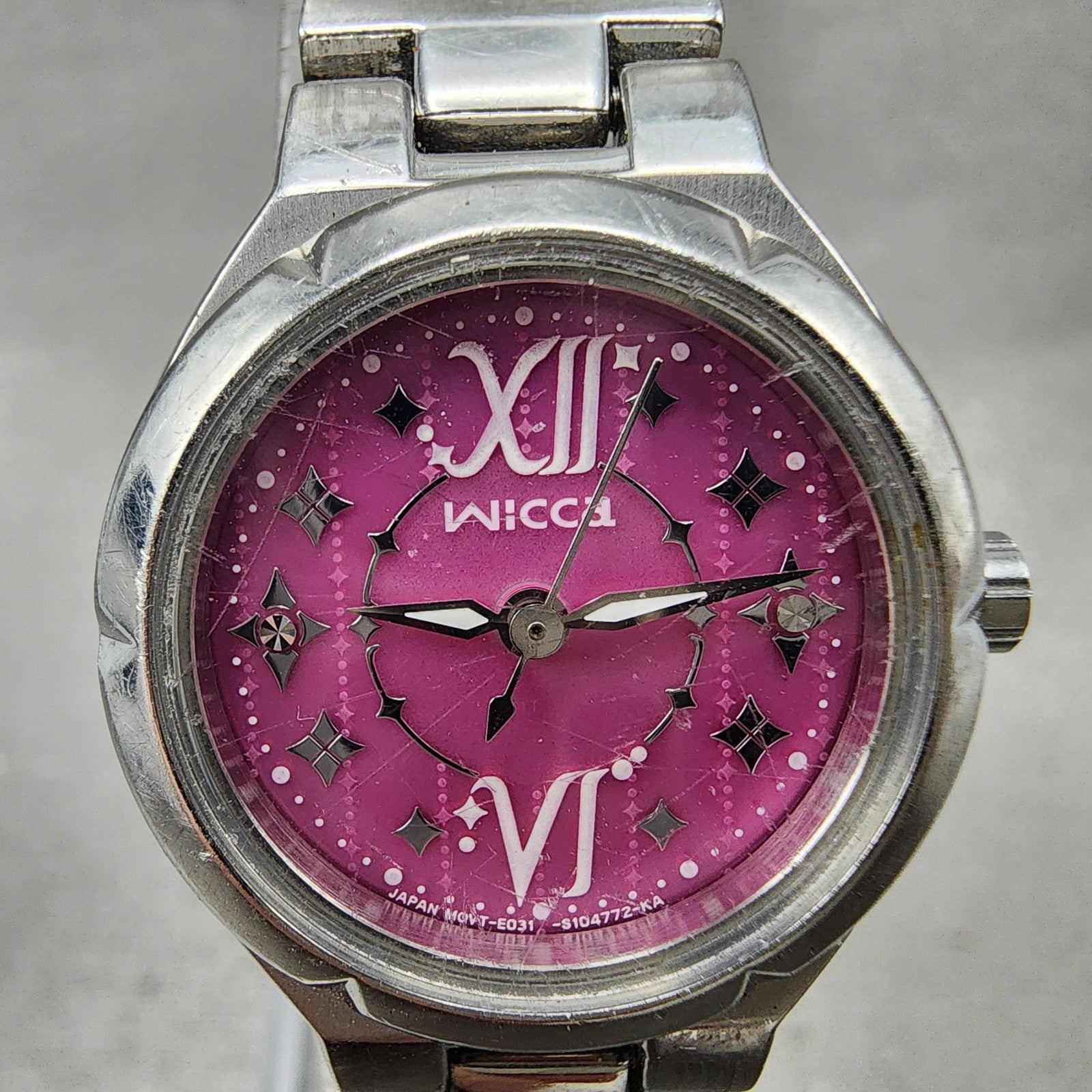 Citizen EcoDrive Wicca Watch Women 24mm Pink Dial Silver Tone Round Runs1