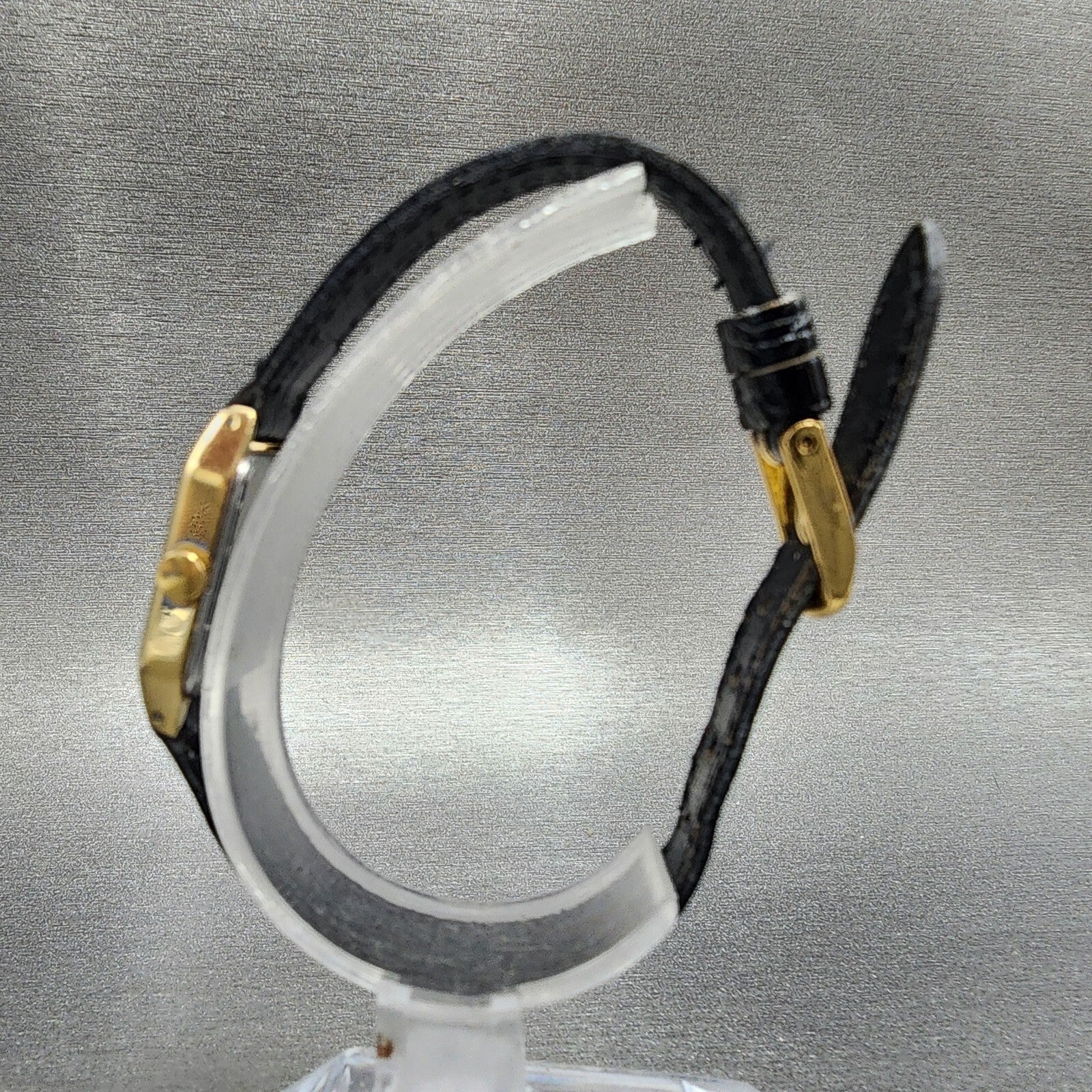 Seiko Tank Watch Women 17mm Black Dial Gold Tone Rectangle V4005538 New Battery6