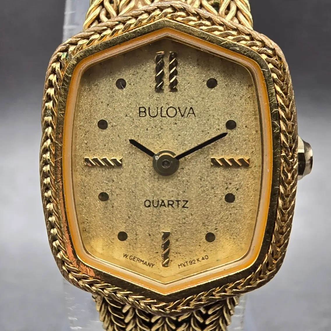 Bulova Watch Women 17mm Gold Dial Gold Tone Hexagon 92K40 New Battery1