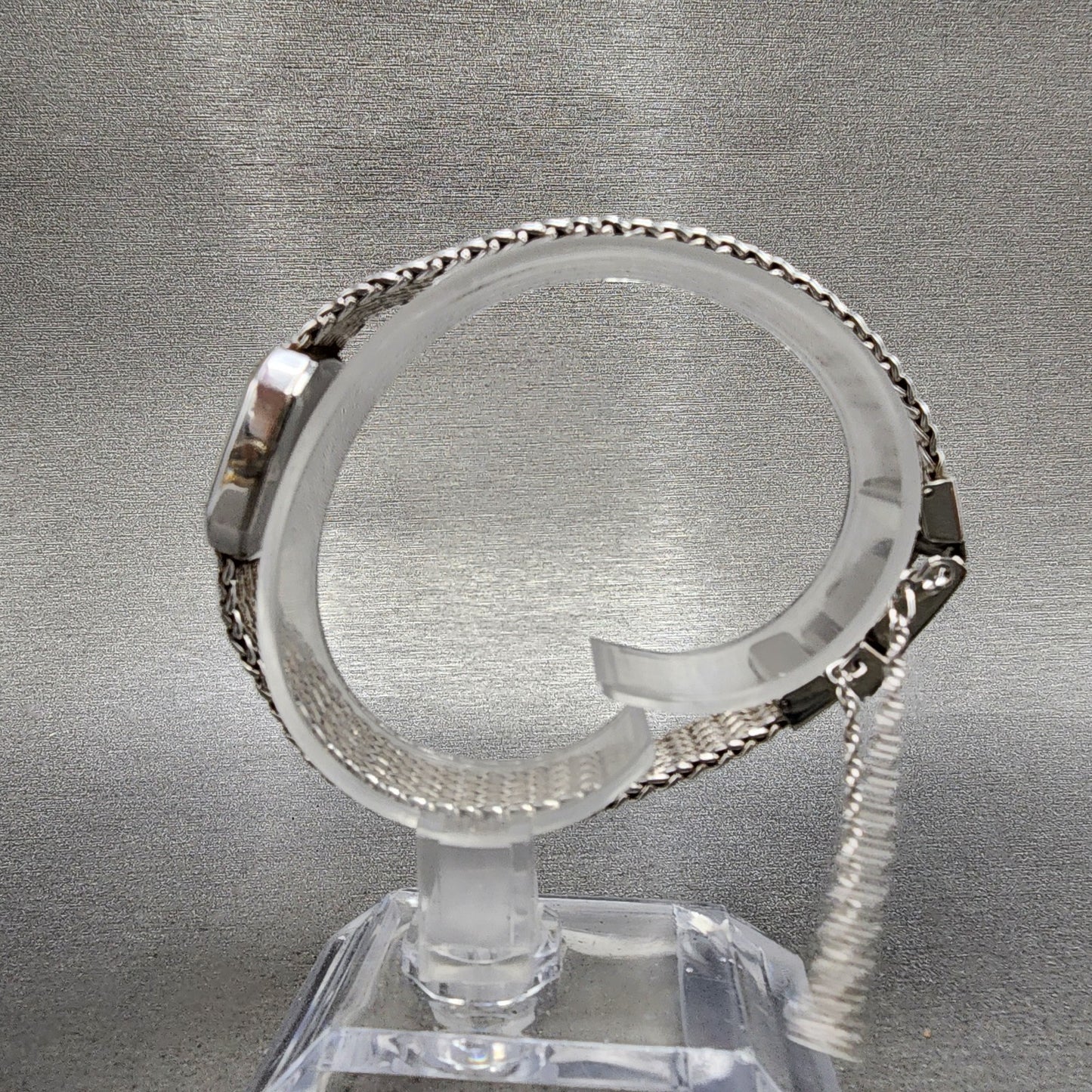 Seiko Watch Women 21mm Silver Dial Silver Tone Octagon 14005900 New Battery6