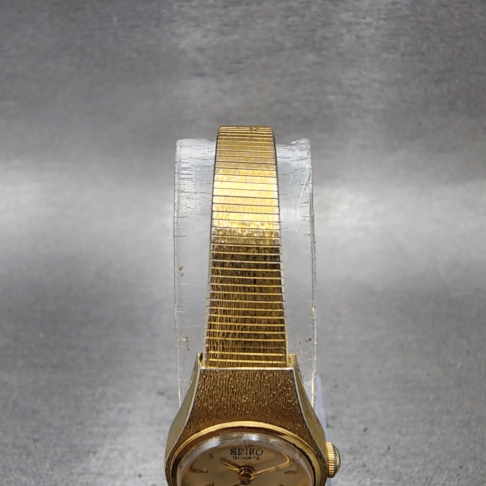 Seiko Watch Women 17mm Champagne Dial Gold Tone Round 54210039 New Battery4