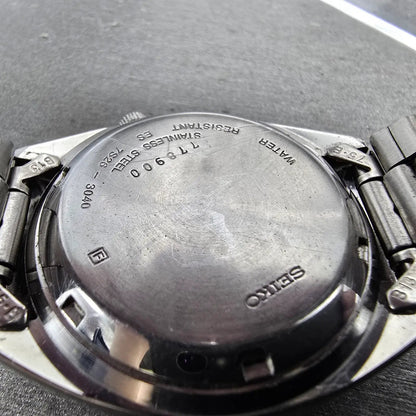 Seiko 5 Automatic Watch Men 37mm Silver Dial Silver Tone Daydate 7S26-3040 Runs10
