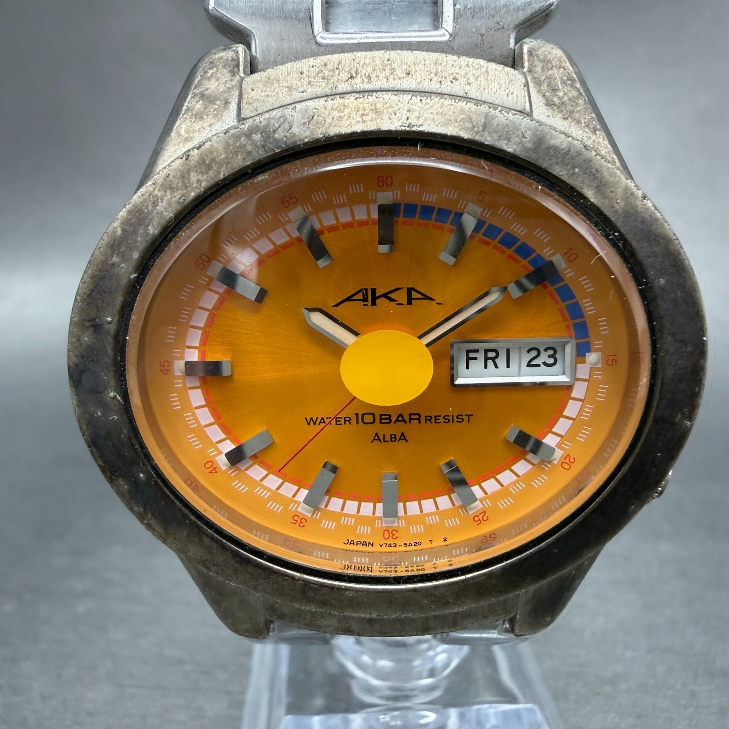 Seiko Alba AKA Watch Men 42mm Orange Dial Steel Daydate V743-5a10 New Batttery1