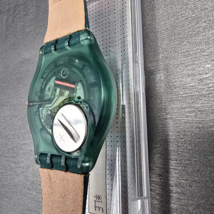 Swatch Poncho Watch Men 34mm Cream Dial Green Case GM122 New Battery NOS11