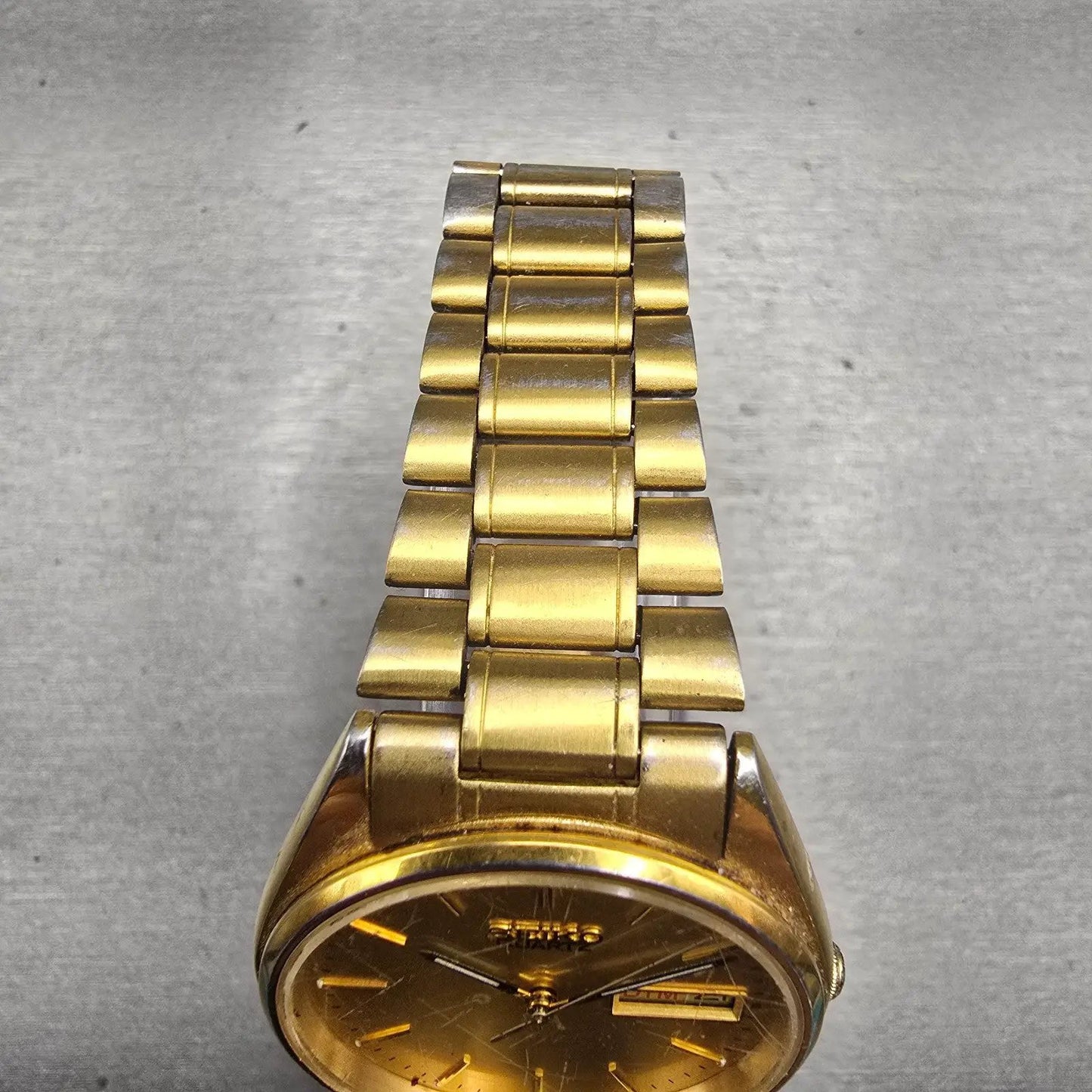 Seiko Watch Men 35mm Gold Dial Gold Tone Daydate Round 7N43-7A50 New Battery VTG4