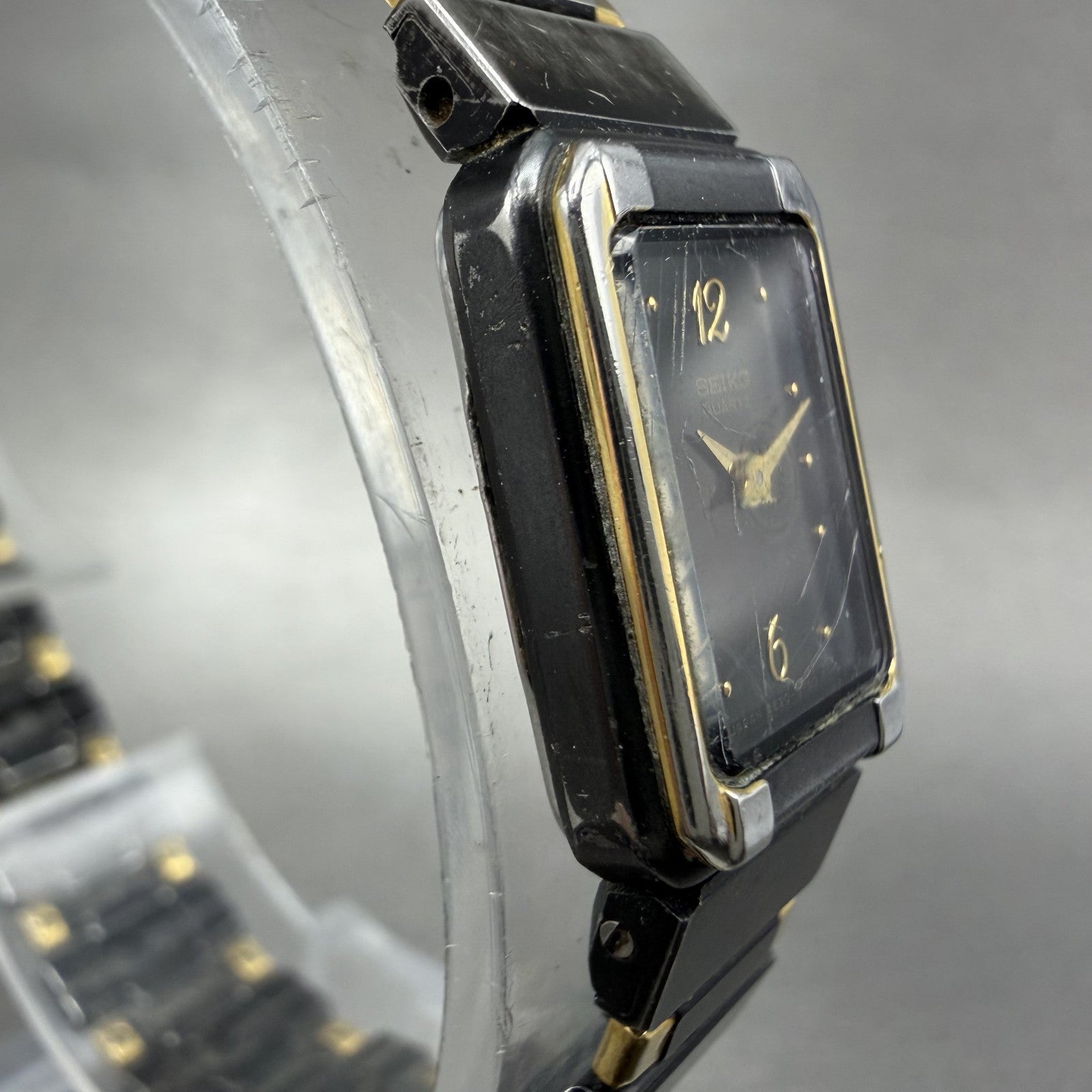 Seiko Tank Watch Women 14mm Black Dial Black & Gold Tone 2E20-5590 New Battery A3