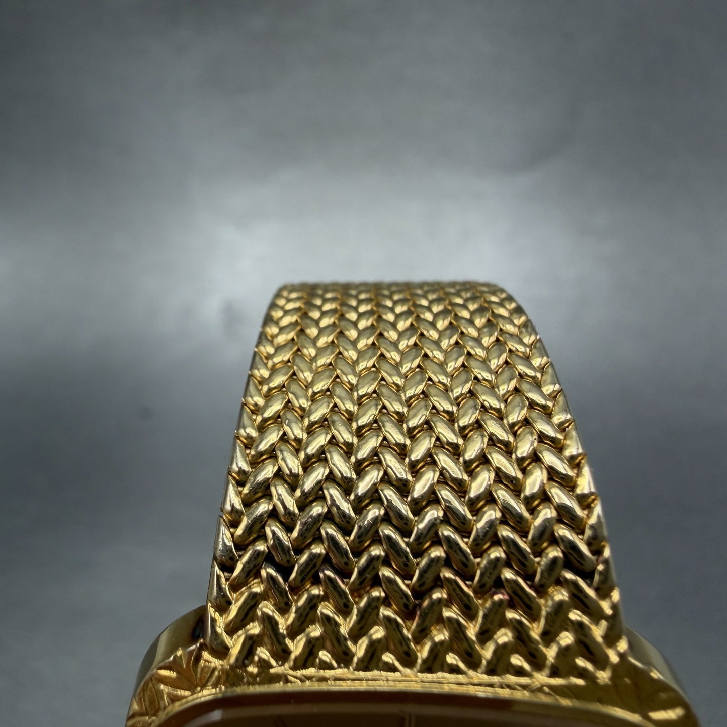 Rado Elegance Watch Men 30mm Gold Dial Gold Tone Rectangle 128.9005.2 New Batt4