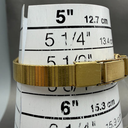 Seiko Watch Women 17mm Champagne Dial Gold Tone Rectangle 2Y01-5A60 New Battery10