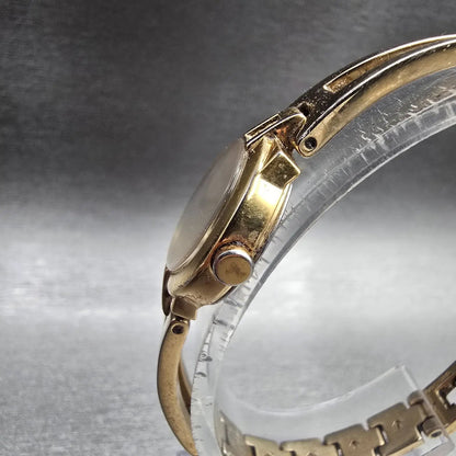 Seiko Watch Women 20mm MOP Dial Gold Tone Round 1N00-0GN0 New Battery VTG JP532