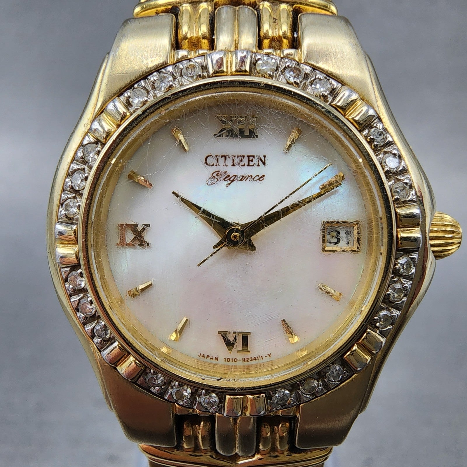 Citizen Elegance Watch Women 25mm MOP Dial Gold Tone Date 1010H14339 NewBattery1