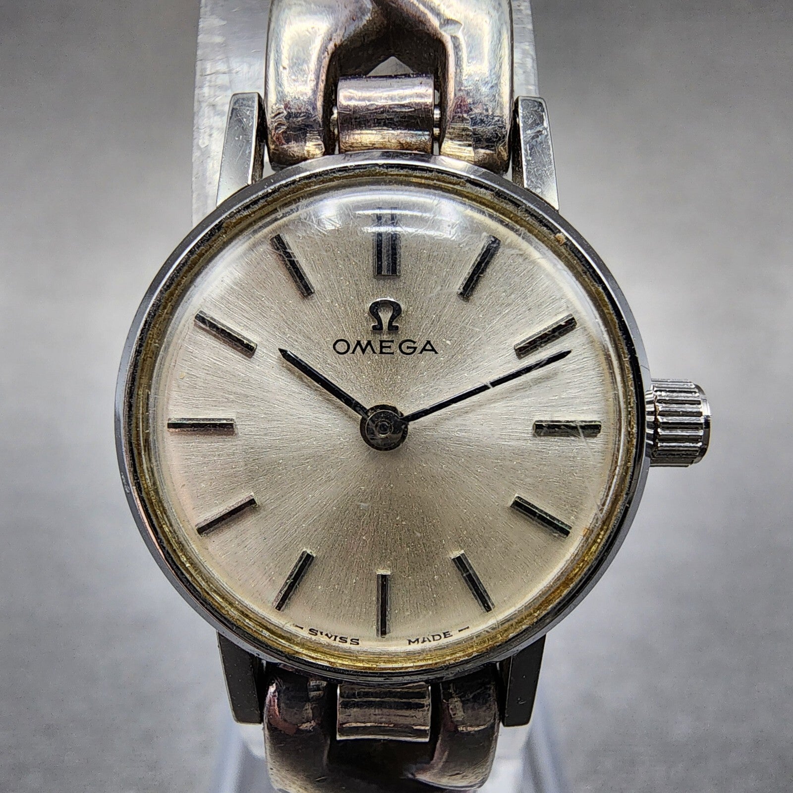 Omega Watch Women 20mm Silver Dial Steel Case 925 Silver Band Manual READ!!!!!!!1