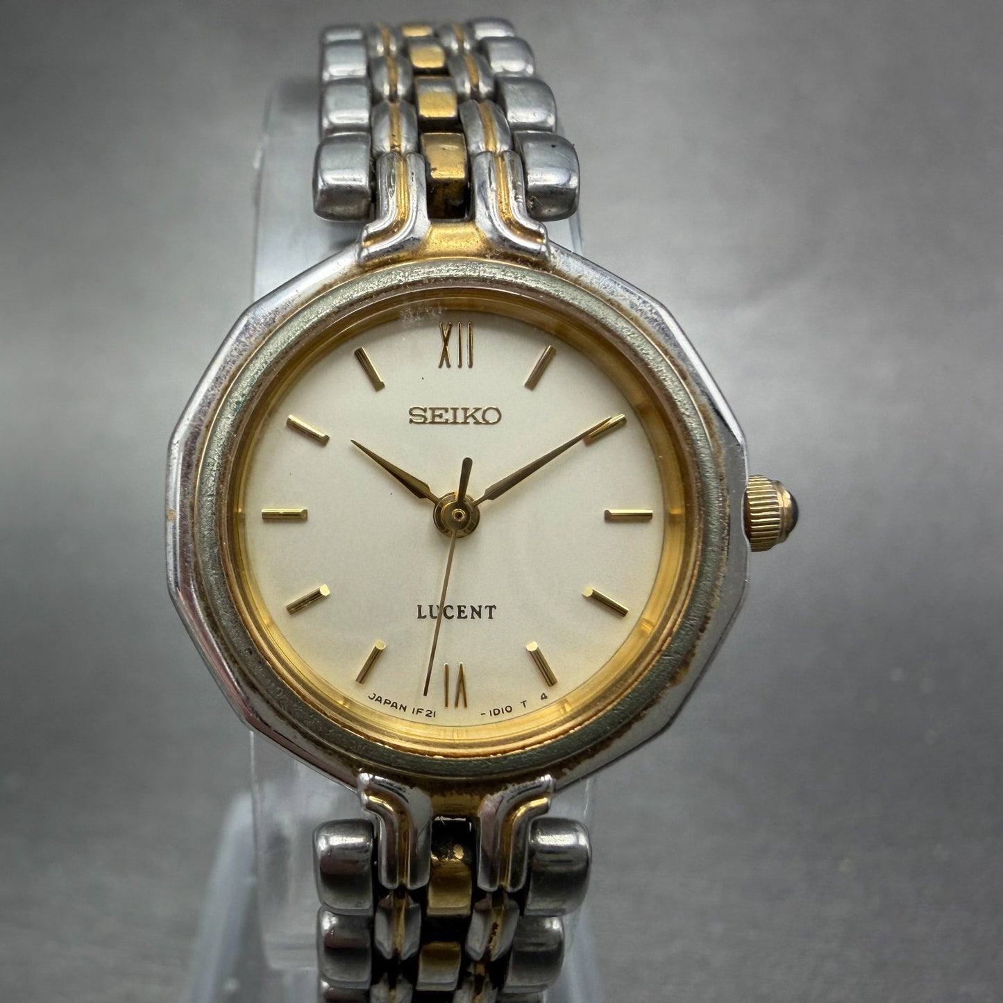 Seiko Lucent Watch Women 23mm Champagne Dial Two Tone 1F21-0J60 New Battery0