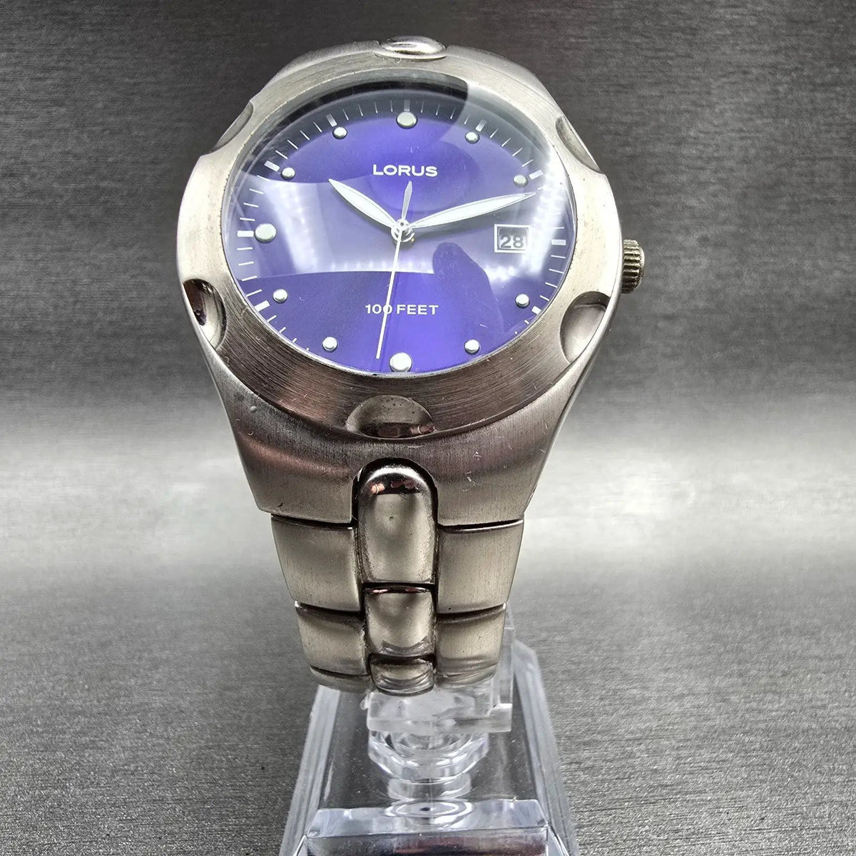 Lorus Watch Men 40mm Blue Dial Silver Tone Date Round LR0552 New Battery5