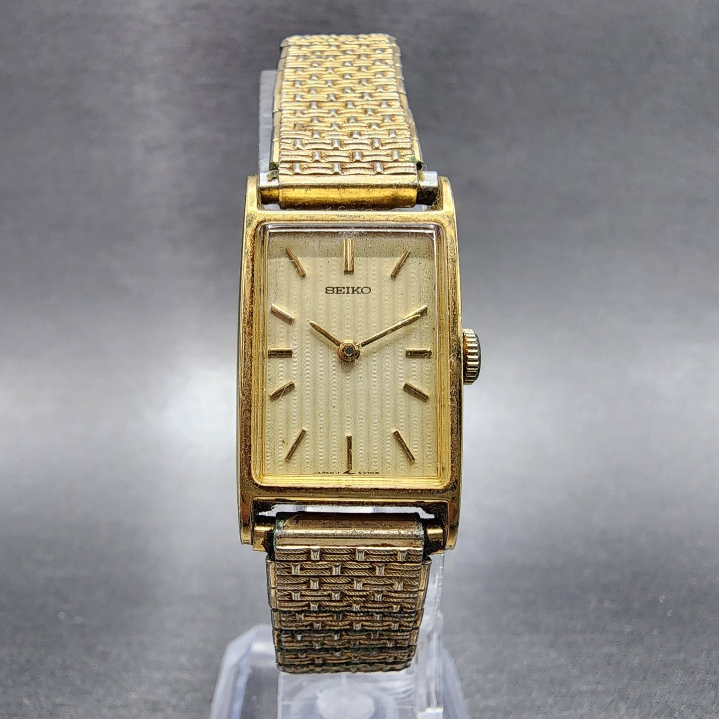 VTG Seiko Tank Watch Women 17mm Champagne dial Gold Tone Rectangle Manual Wind5