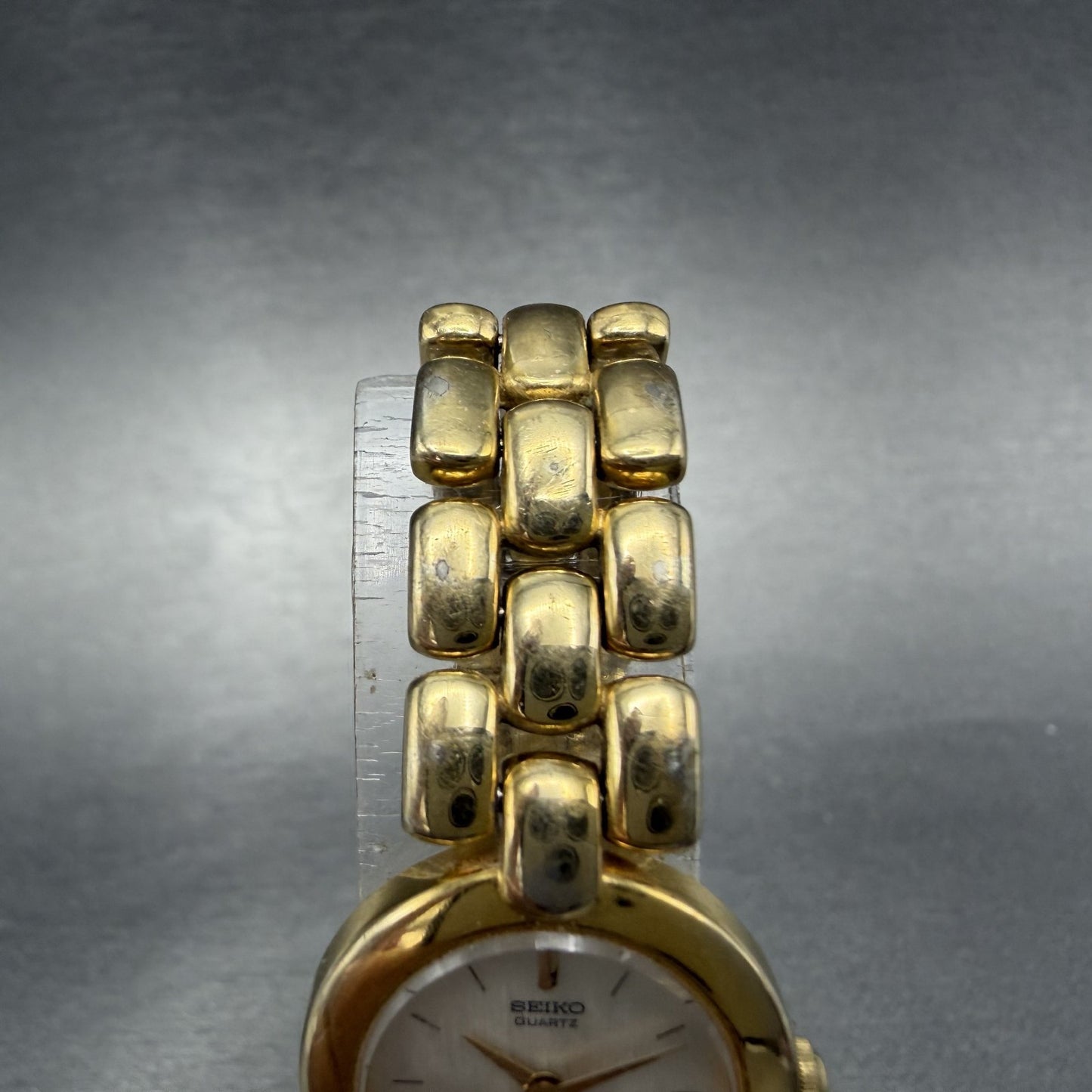 Seiko Watch Women 20mm Silver Dial Gold Tone Round 1N00-0D79 New Battery4