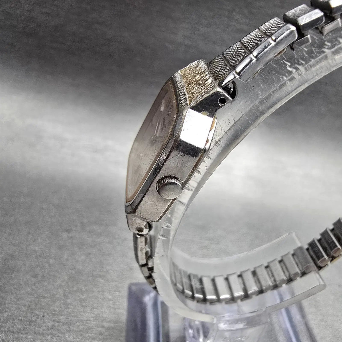 Seiko Watch Women 21mm Silver Dial Silver Tone Rectangle 2320-5119 New Battery2