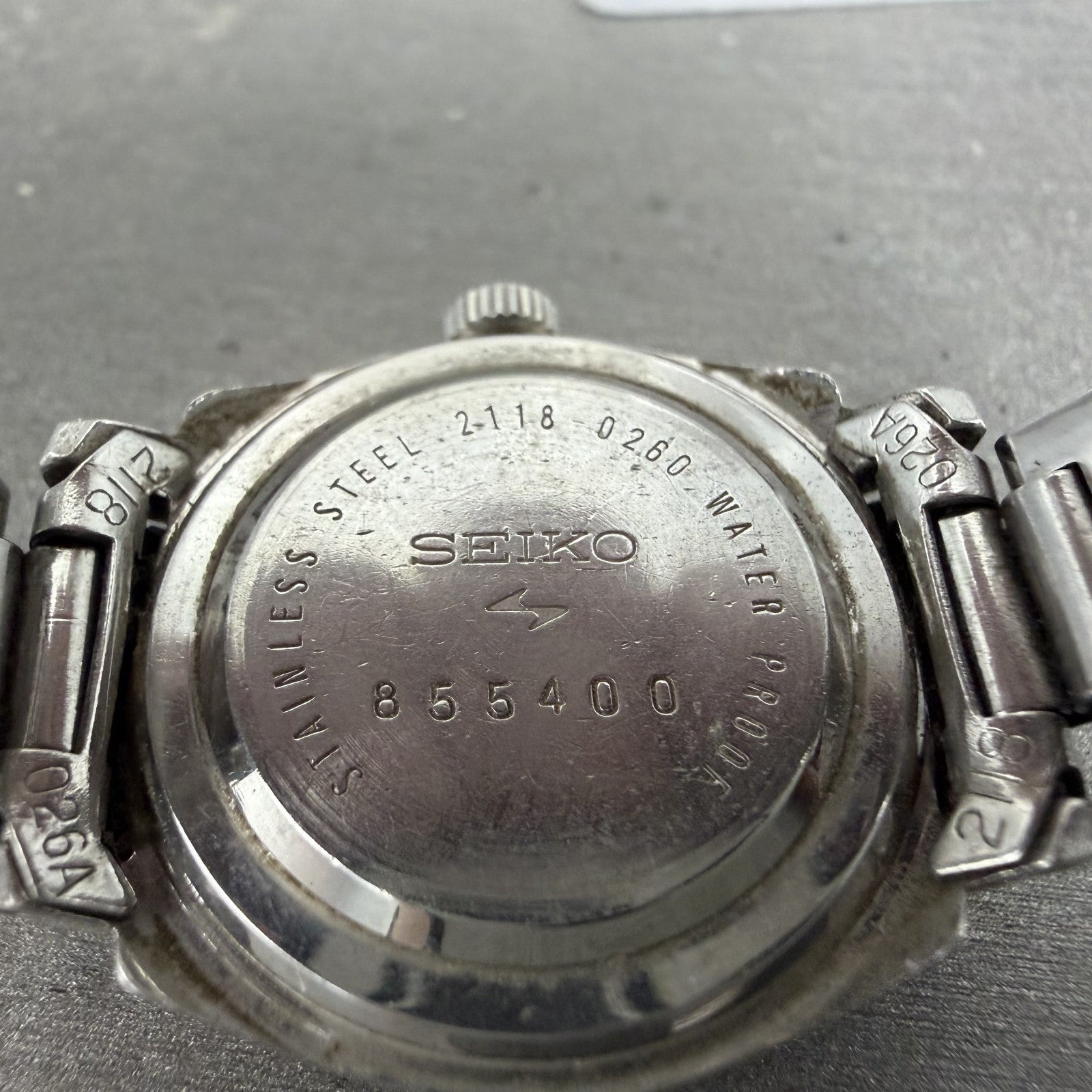 Seiko Chorus Watch Women 25mm Silver Dial Silver Tone Date Manual 2118-0260 Runs10