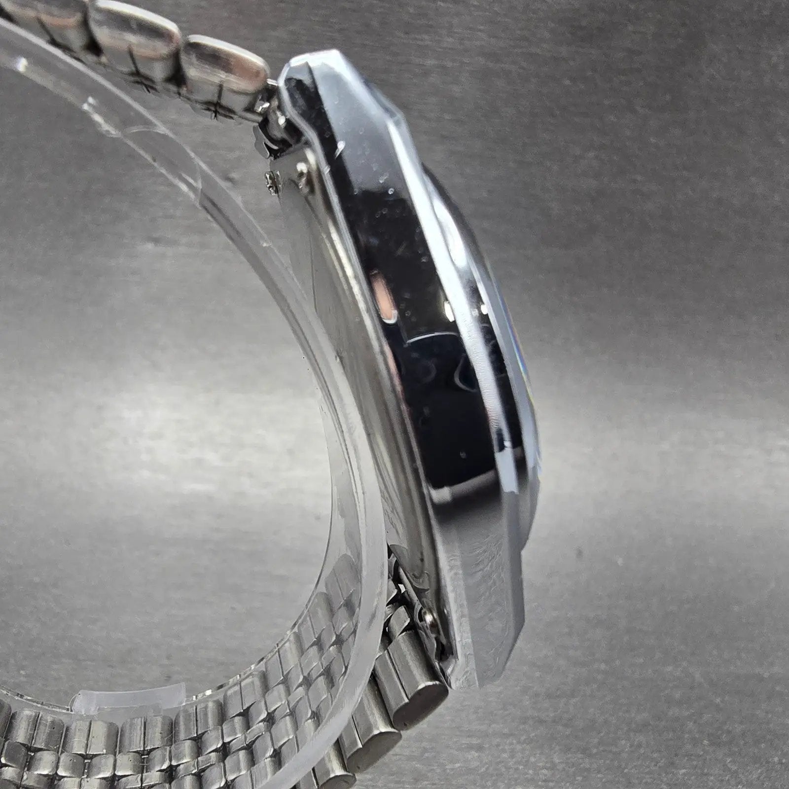 Citizen Q&Q Solarmate Watch Men 36mm Black Dial Silver Tone Round EL31 Runs3
