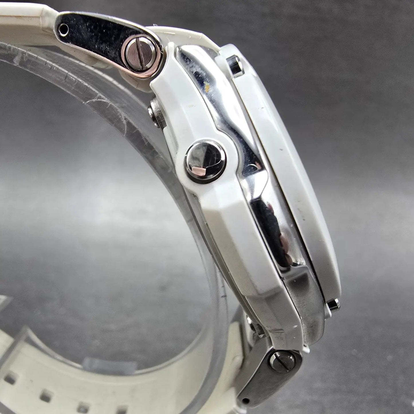 Casio Baby-G BGA-1400 Watch Women 41mm White Dial Silver Tone Round Works3