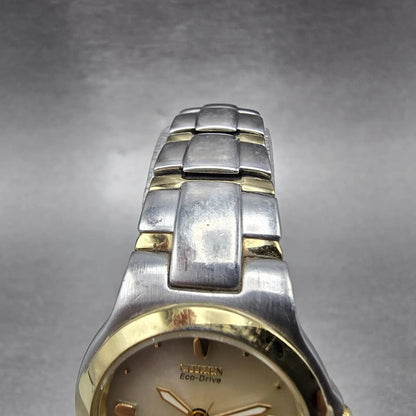 Citizen Eco-Drive Watch Women 25mm Cream Dial Two Tone Date E011-K16784 Runs JP4
